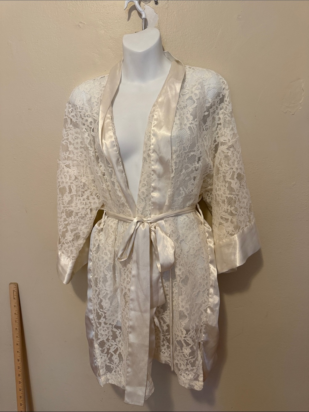 Victoria's Secret Cream Lace Satin-Trim Robe